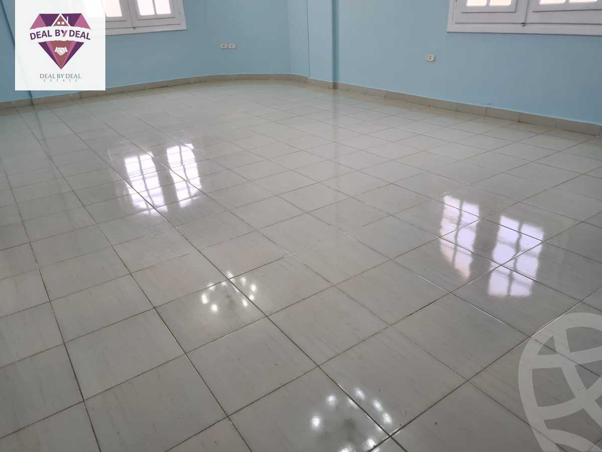 https://aqarmap.com.eg/ar/listing/4210789-for-rent-cairo-new-cairo-ganob-el-akadamiya-(south-academy-(b-taha-hussein-st