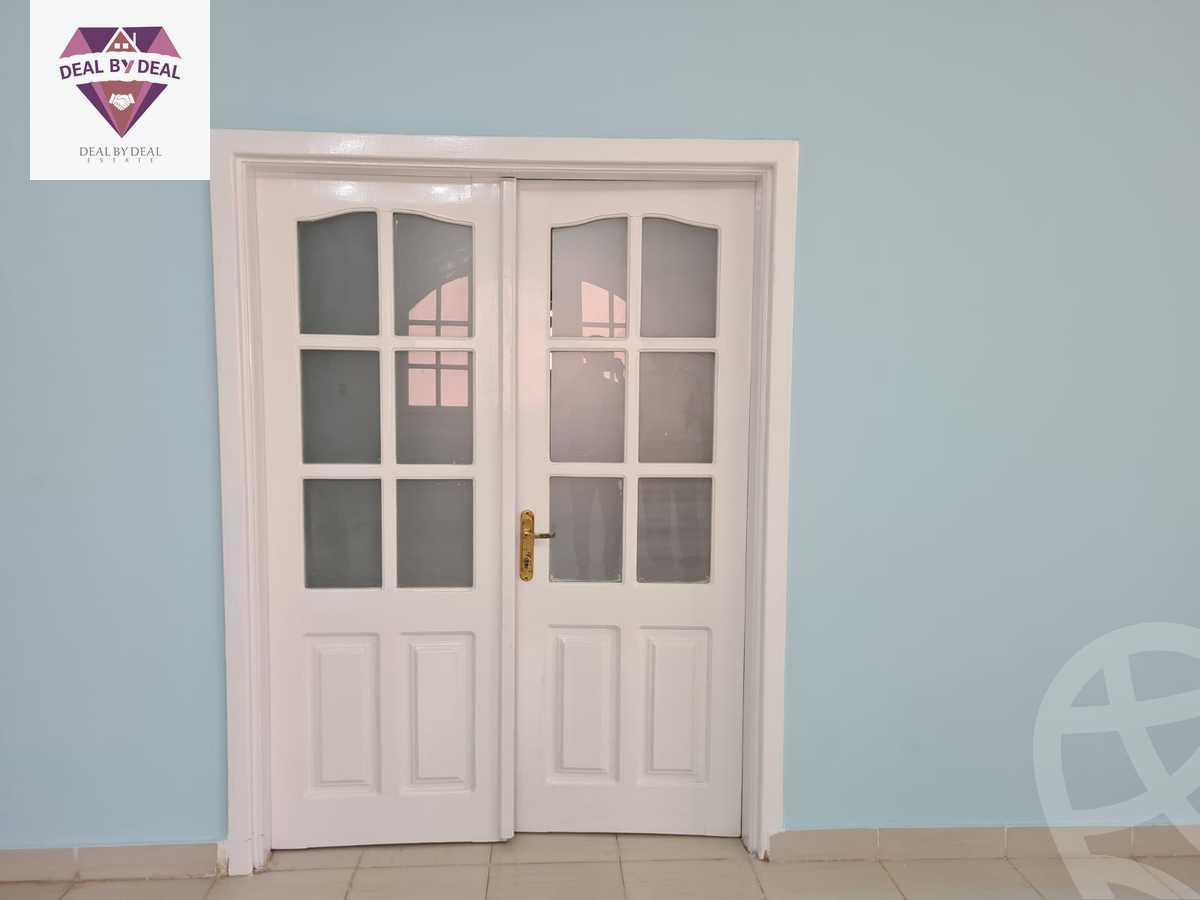 https://aqarmap.com.eg/ar/listing/4210789-for-rent-cairo-new-cairo-ganob-el-akadamiya-(south-academy-(b-taha-hussein-st