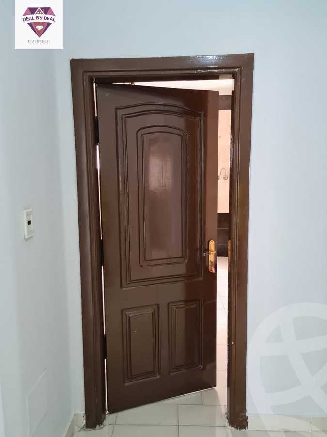 https://aqarmap.com.eg/ar/listing/4210789-for-rent-cairo-new-cairo-ganob-el-akadamiya-(south-academy-(b-taha-hussein-st