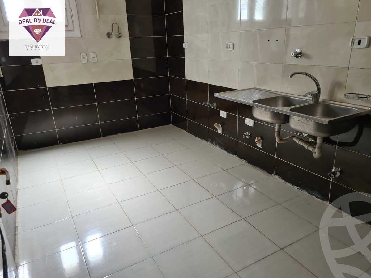 https://aqarmap.com.eg/ar/listing/4210789-for-rent-cairo-new-cairo-ganob-el-akadamiya-(south-academy-(b-taha-hussein-st