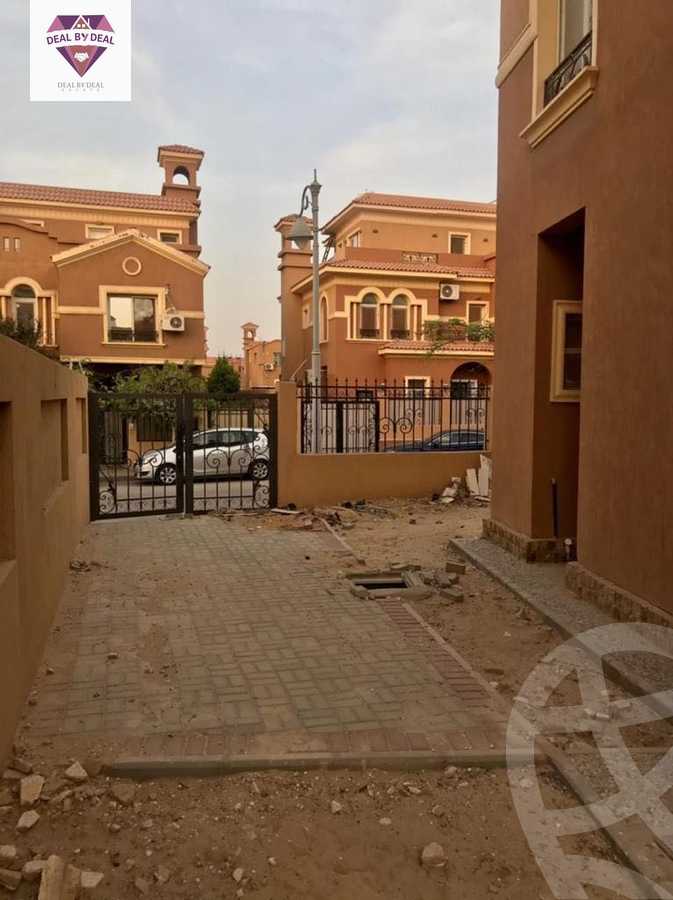 https://aqarmap.com.eg/en/listing/4231958-for-sale-cairo-new-cairo-compounds-les-rois