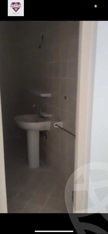 https://aqarmap.com.eg/ar/listing/4244875-for-rent-cairo-mdynty-eleventh-zone-buildings-eleventh-zone-buildings