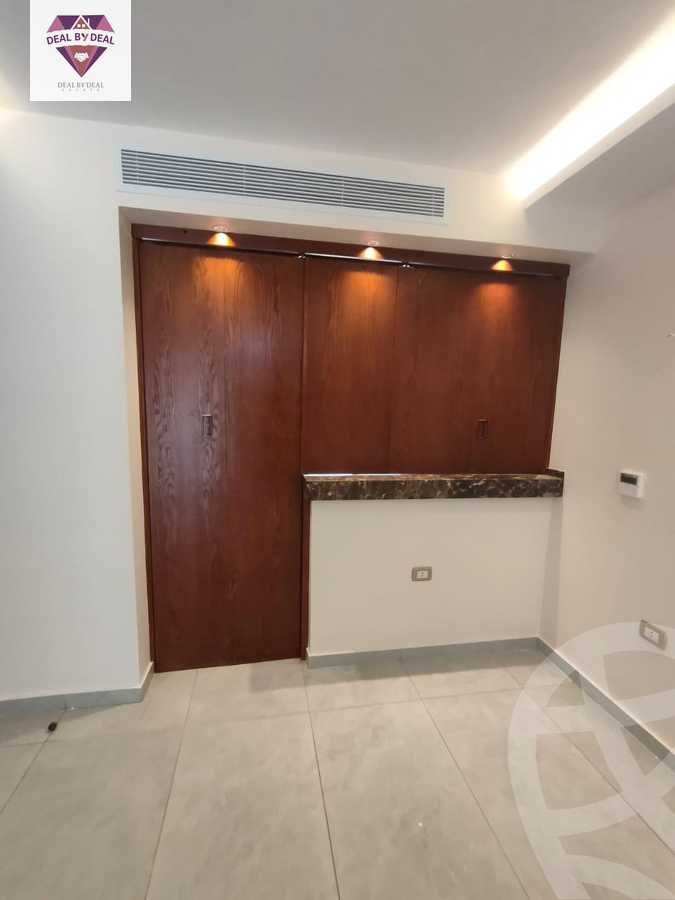 https://aqarmap.com.eg/ar/listing/4939421-for-rent-cairo-new-cairo-compounds-brwmynd-ryzydns-wdy-djl-llttwyr