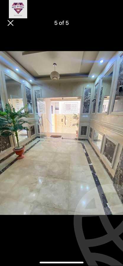 https://aqarmap.com.eg/en/listing/4971909-for-sale-cairo-new-cairo-compounds-riviera-heights