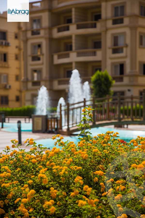 https://aqarmap.com.eg/ar/listing/4142839-for-sale-cairo-6th-of-october-compound-golf-residences
