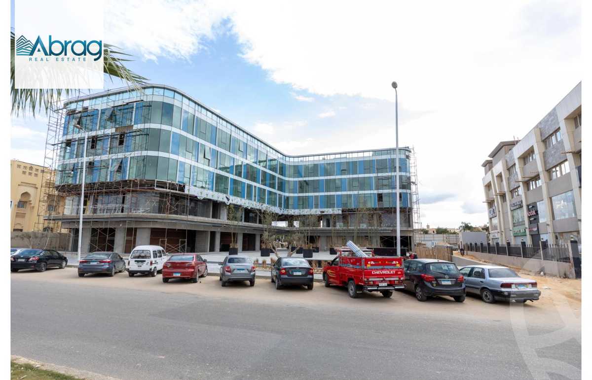 https://aqarmap.com.eg/en/listing/5706356-for-sale-cairo-el-sheikh-zayed-city-compounds-sntrw-zyd-mwl
