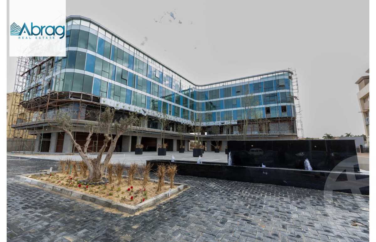 https://aqarmap.com.eg/en/listing/5706356-for-sale-cairo-el-sheikh-zayed-city-compounds-sntrw-zyd-mwl