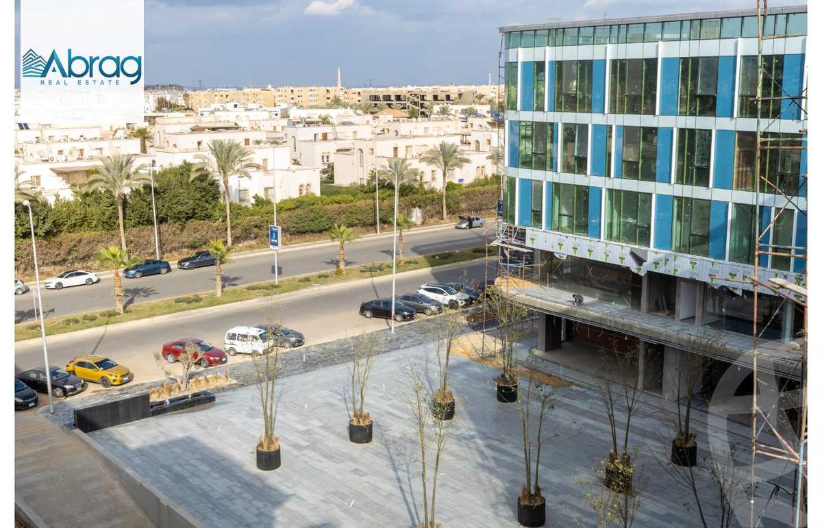 https://aqarmap.com.eg/en/listing/5706356-for-sale-cairo-el-sheikh-zayed-city-compounds-sntrw-zyd-mwl