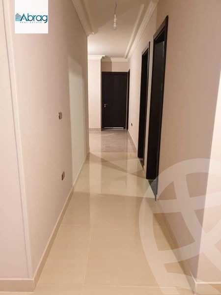 https://aqarmap.com.eg/en/listing/5808687-for-sale-cairo-el-sheikh-zayed-city-compounds-dh-drys