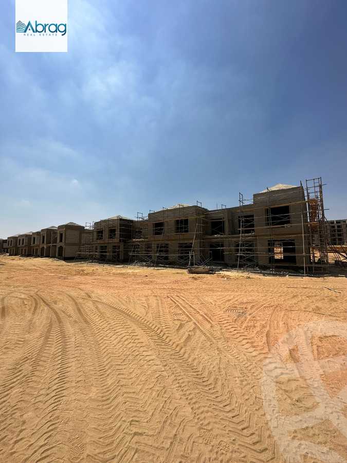 https://aqarmap.com.eg/en/listing/5808855-for-sale-cairo-el-sheikh-zayed-city-compounds-kmbwnd-fyldj-wyst-dr-llttwyr