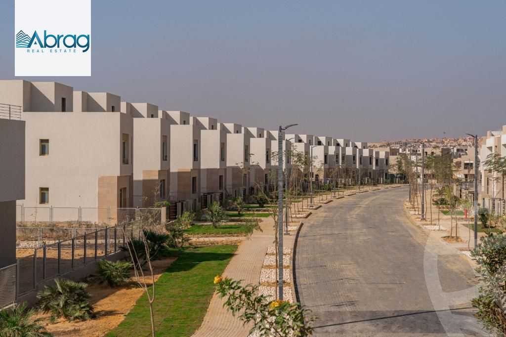 https://aqarmap.com.eg/en/listing/5910442-for-sale-cairo-6th-of-october-compounds-the-crown
