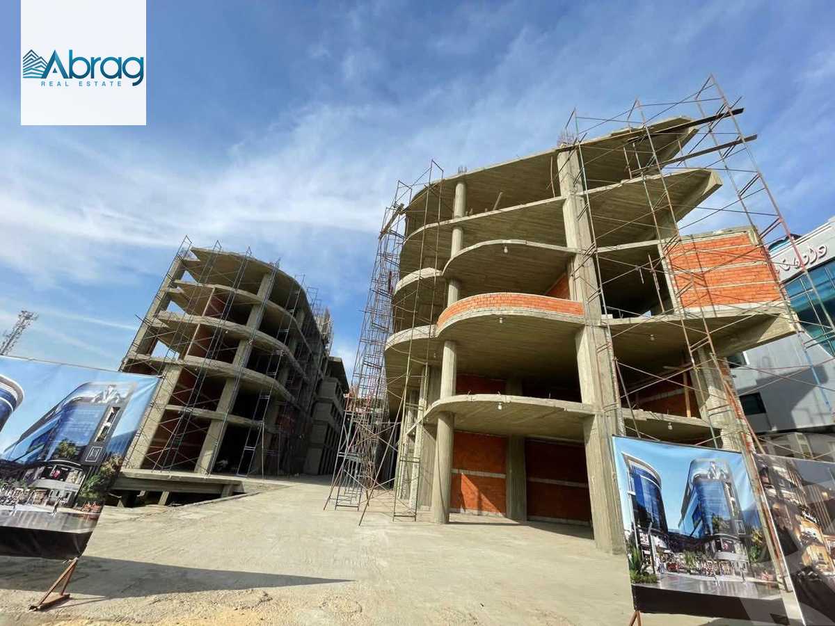 https://aqarmap.com.eg/en/listing/6066742-for-sale-cairo-el-sheikh-zayed-city-compounds-101-mall