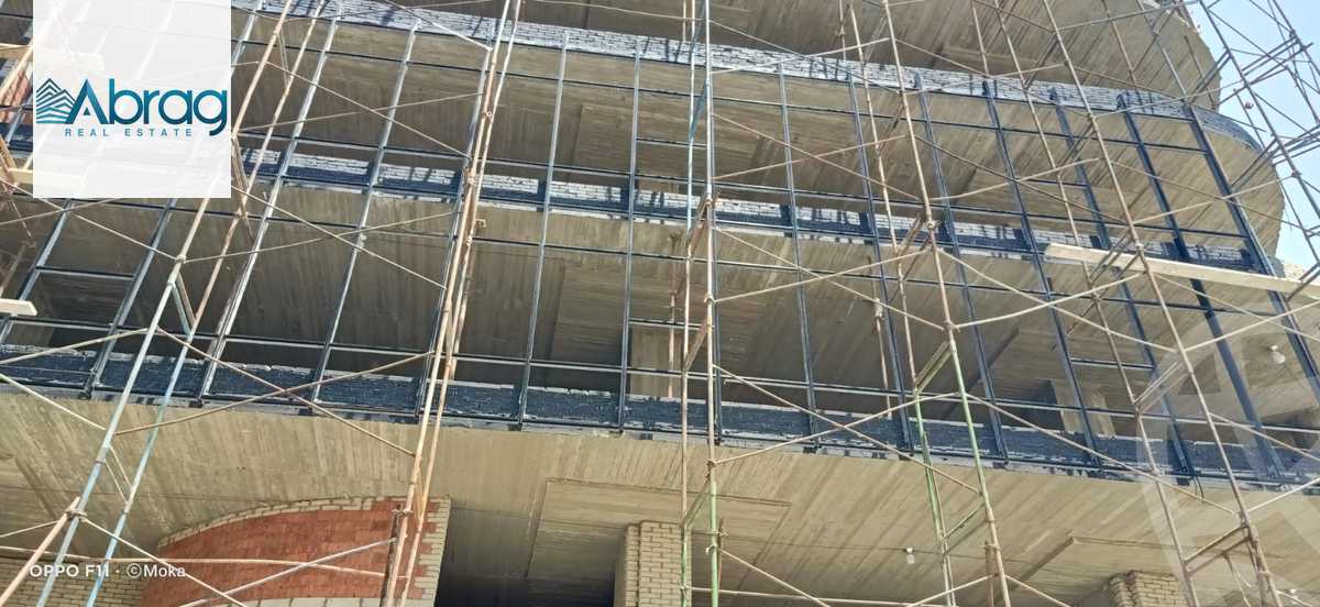 https://aqarmap.com.eg/en/listing/6066742-for-sale-cairo-el-sheikh-zayed-city-compounds-101-mall