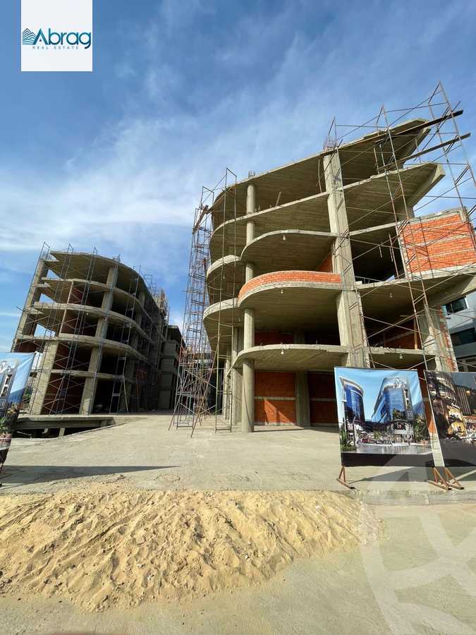 https://aqarmap.com.eg/en/listing/6066742-for-sale-cairo-el-sheikh-zayed-city-compounds-101-mall