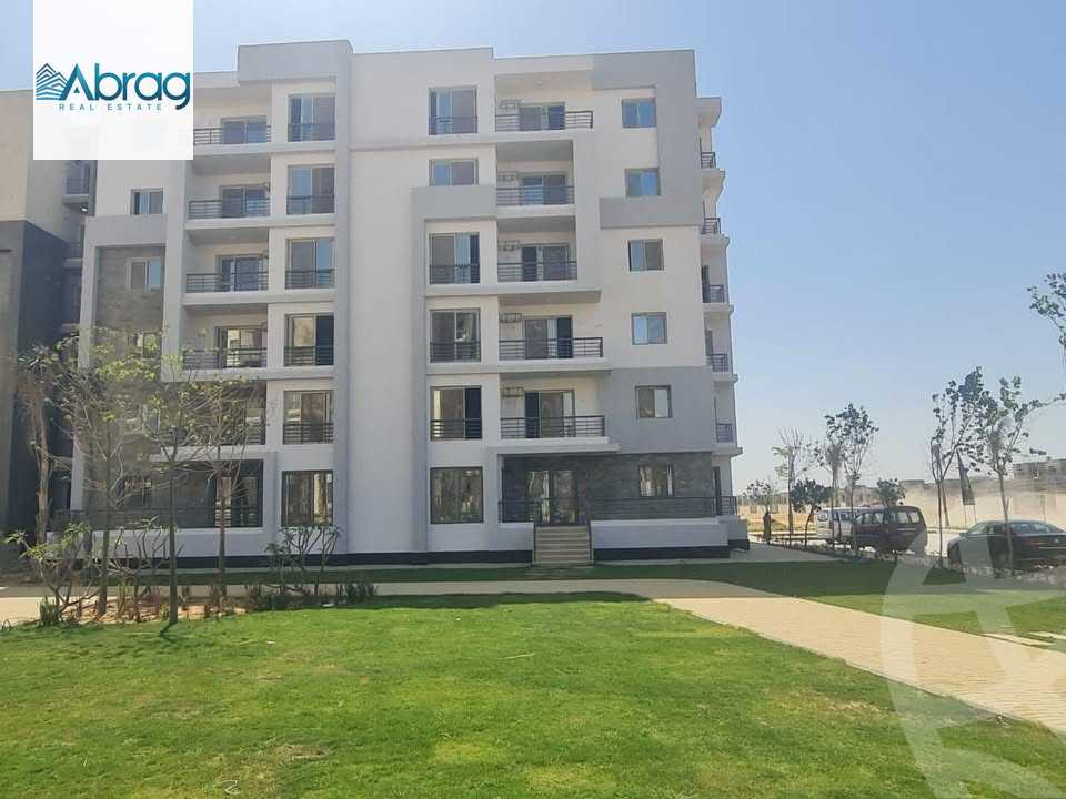 https://aqarmap.com.eg/en/listing/6066807-for-sale-cairo-el-sheikh-zayed-city-lshykh-zyd-ljdyd-west-view-residence-hdp