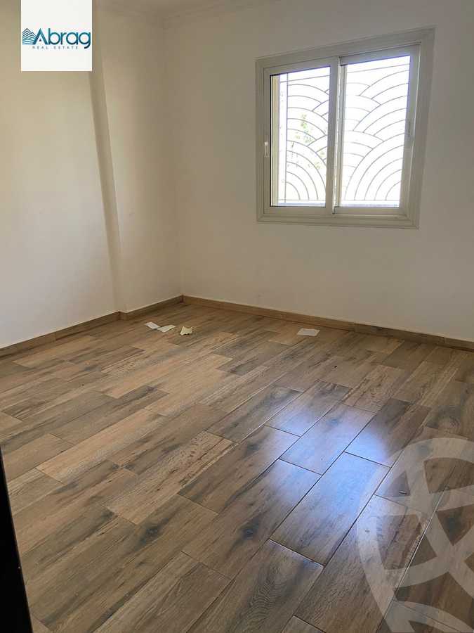 https://aqarmap.com.eg/en/listing/6066807-for-sale-cairo-el-sheikh-zayed-city-lshykh-zyd-ljdyd-west-view-residence-hdp