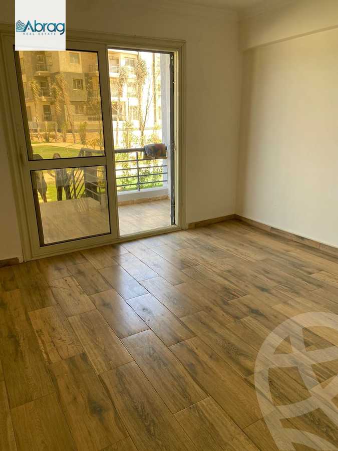 https://aqarmap.com.eg/en/listing/6066807-for-sale-cairo-el-sheikh-zayed-city-lshykh-zyd-ljdyd-west-view-residence-hdp