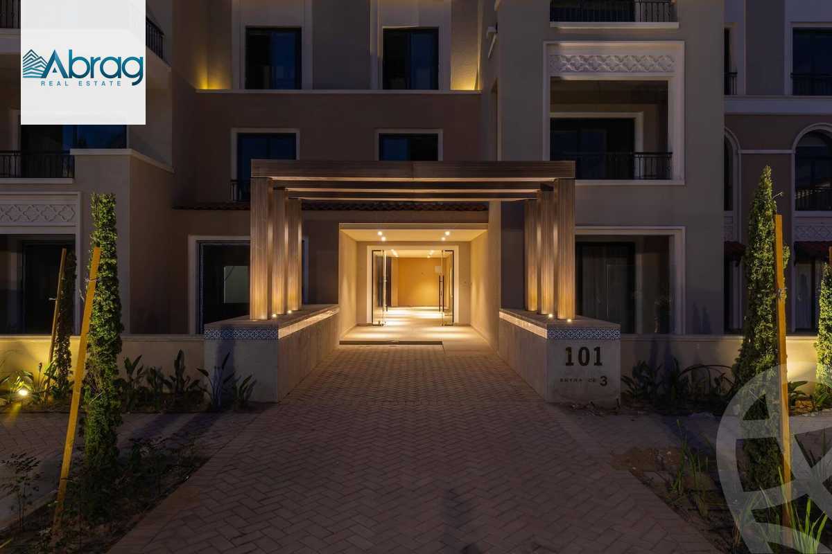https://aqarmap.com.eg/ar/listing/6066832-for-sale-cairo-el-sheikh-zayed-city-compounds-kmbwnd-fyldj-wyst-dr-llttwyr