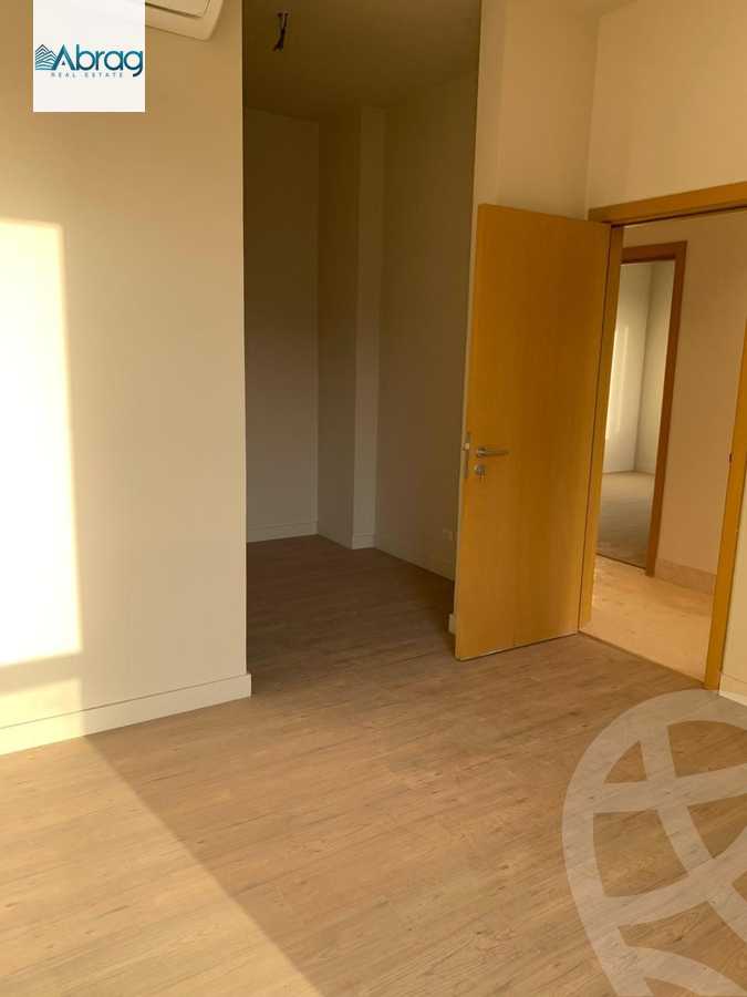 https://aqarmap.com.eg/en/listing/6155785-for-sale-cairo-el-sheikh-zayed-city-compounds-kmbwnd-ljry-swdyk
