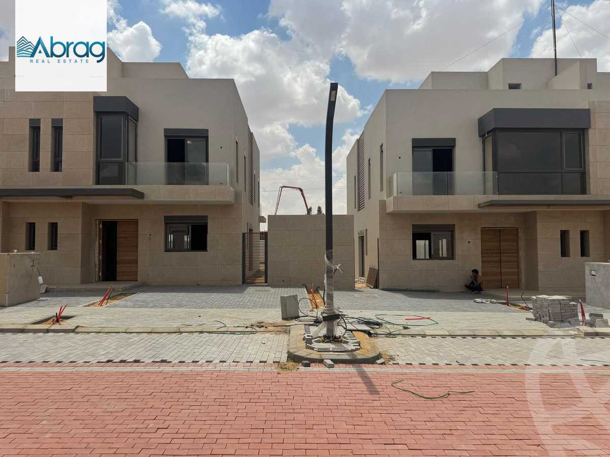 https://aqarmap.com.eg/ar/listing/6280473-for-sale-cairo-el-sheikh-zayed-city-lshykh-zyd-ljdyd-al-karma-gates