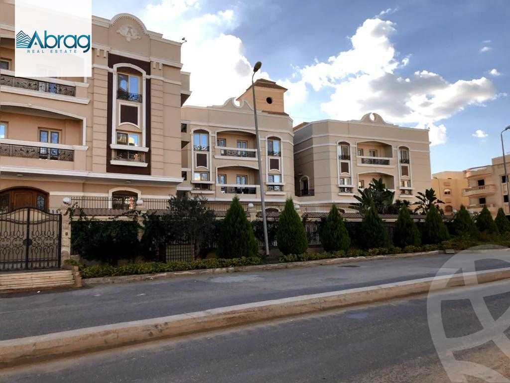 https://aqarmap.com.eg/en/listing/6291096-for-sale-cairo-el-sheikh-zayed-city-shr-lshbb