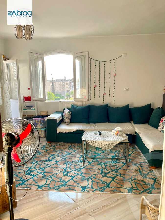 https://aqarmap.com.eg/en/listing/6346311-for-sale-cairo-el-sheikh-zayed-city-el-hay-el-thaleth-ashaer-area-3-al-shabab-rd