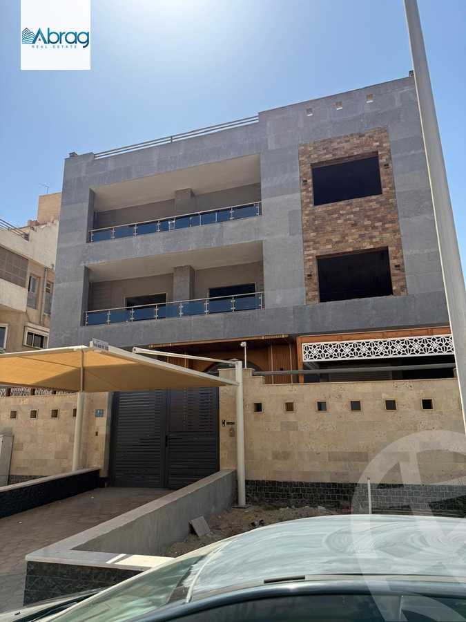 https://aqarmap.com.eg/ar/listing/6395375-for-sale-cairo-el-sheikh-zayed-city-el-hay-elthamen-area-1