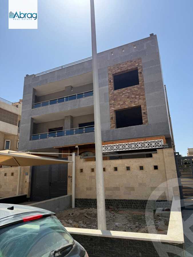https://aqarmap.com.eg/ar/listing/6395375-for-sale-cairo-el-sheikh-zayed-city-el-hay-elthamen-area-1