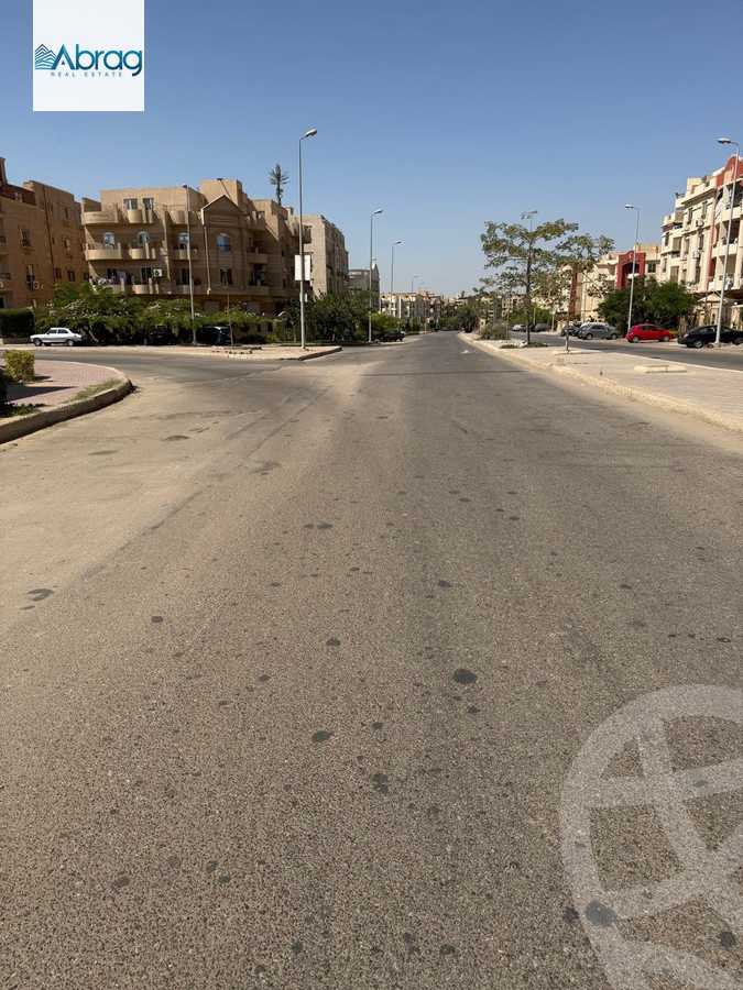 https://aqarmap.com.eg/ar/listing/6395375-for-sale-cairo-el-sheikh-zayed-city-el-hay-elthamen-area-1
