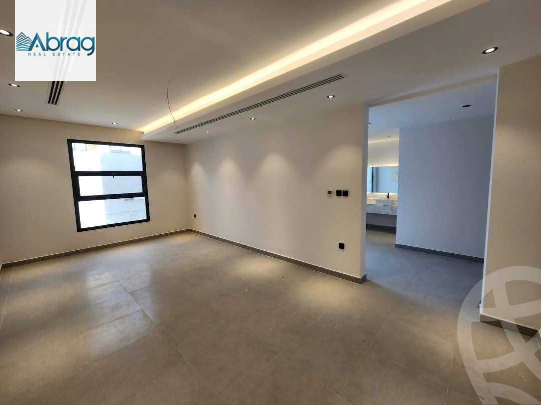 https://aqarmap.com.eg/en/listing/6433057-for-sale-cairo-el-sheikh-zayed-city-compounds-kmbwnd-fyldj-wyst-dr-llttwyr
