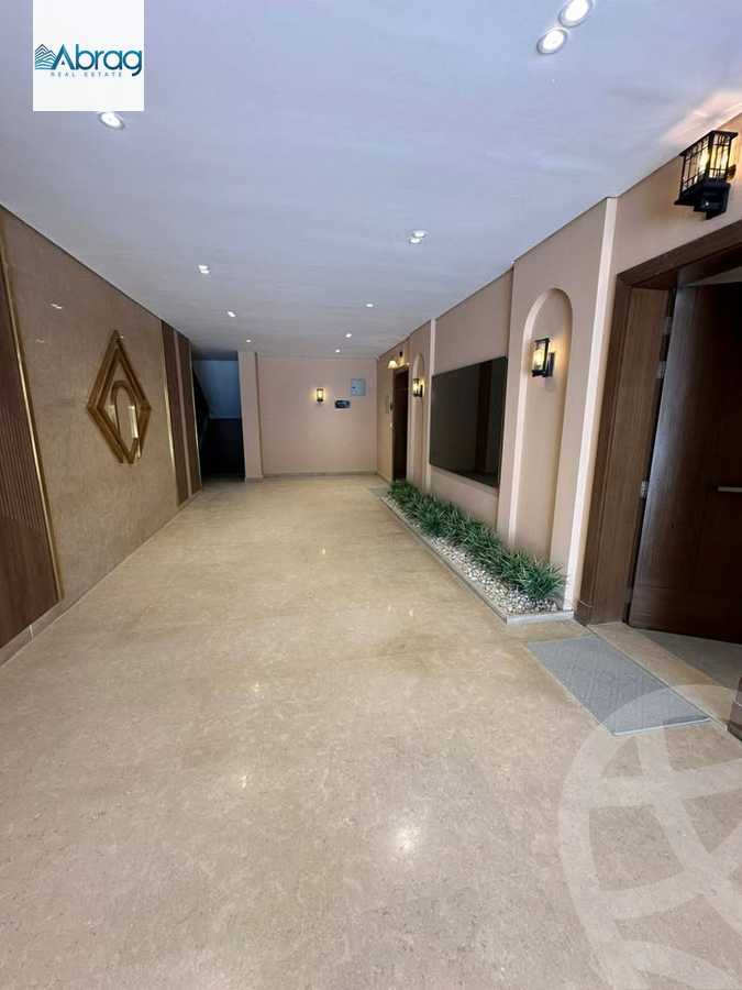 https://aqarmap.com.eg/ar/listing/6543708-for-sale-cairo-el-sheikh-zayed-city-compounds-kmbwnd-fyldj-wyst-dr-llttwyr