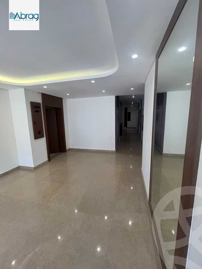 https://aqarmap.com.eg/ar/listing/6574629-for-sale-cairo-el-sheikh-zayed-city-lshykh-zyd-ljdyd-mar-ville-compound-almarasem
