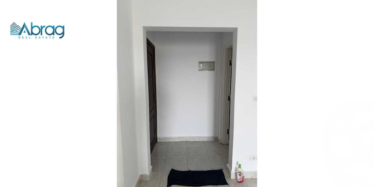 https://aqarmap.com.eg/ar/listing/6638146-for-sale-cairo-6th-of-october-hadaeq-october-kmbwnd-fy-hdyq-ktwbr-ashgar-city