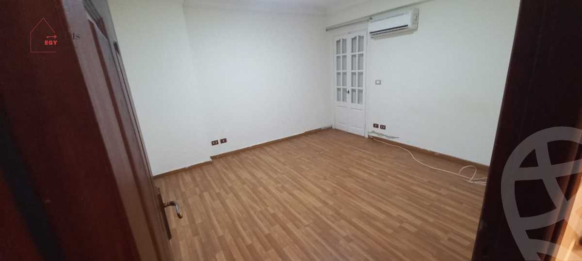 https://aqarmap.com.eg/en/listing/3774887-for-rent-alexandria-roshdy-ibrahim-helmy-st