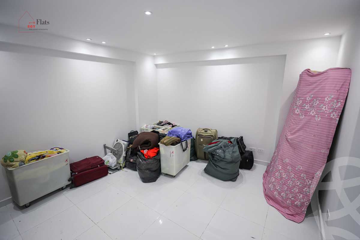 https://aqarmap.com.eg/en/listing/4359674-for-sale-alexandria-kafr-abdo-kafr-abdou-st