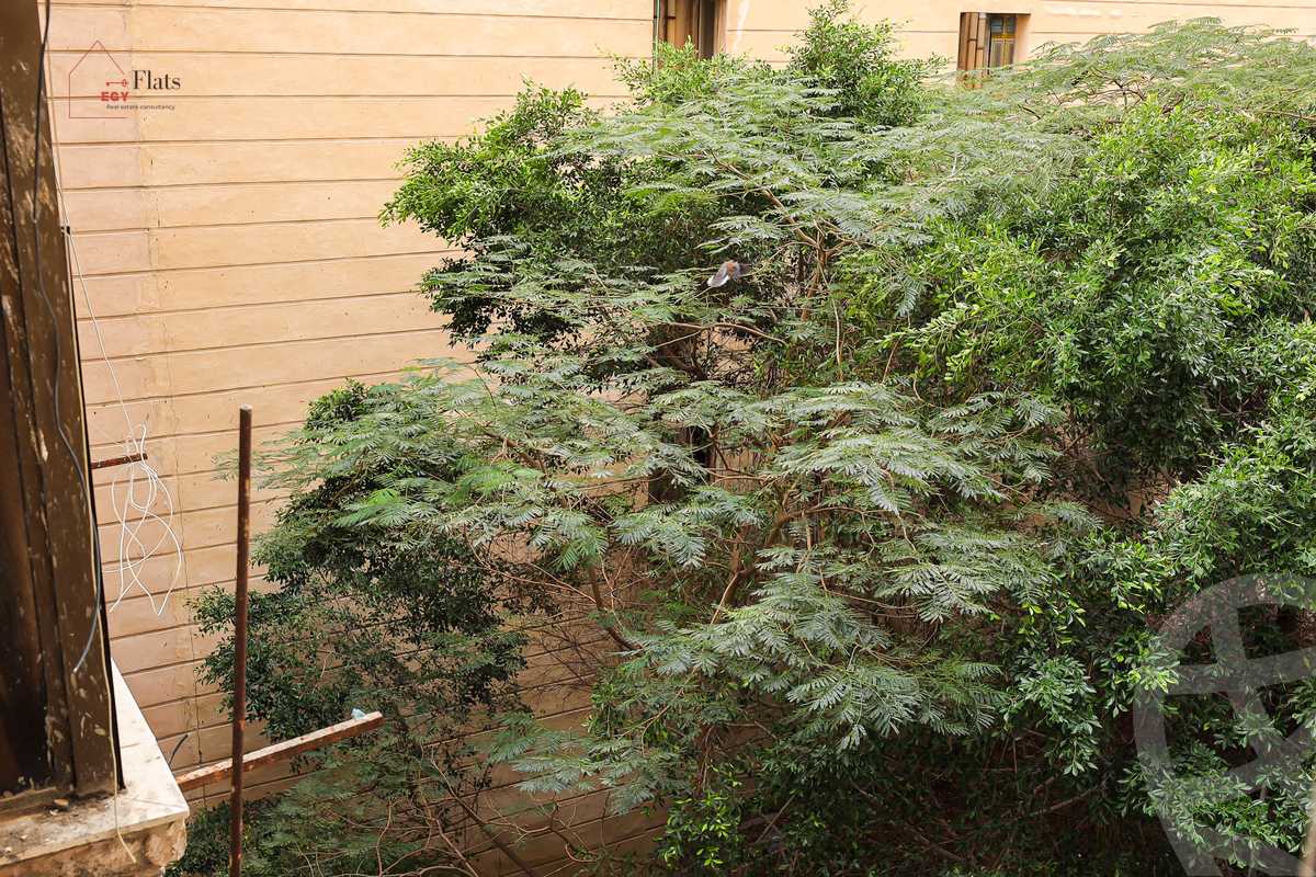 https://aqarmap.com.eg/en/listing/4359674-for-sale-alexandria-kafr-abdo-kafr-abdou-st