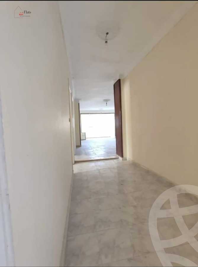 https://aqarmap.com.eg/en/listing/4020703-for-rent-alexandria-bolekly-abou-quer-st