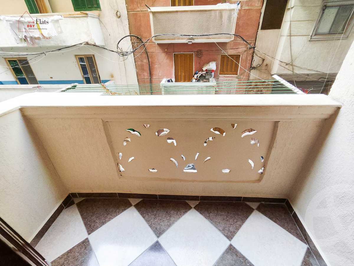 https://aqarmap.com.eg/en/listing/4032604-for-sale-alexandria-lsywf-lsywf-bhry-khalf-no-33-st