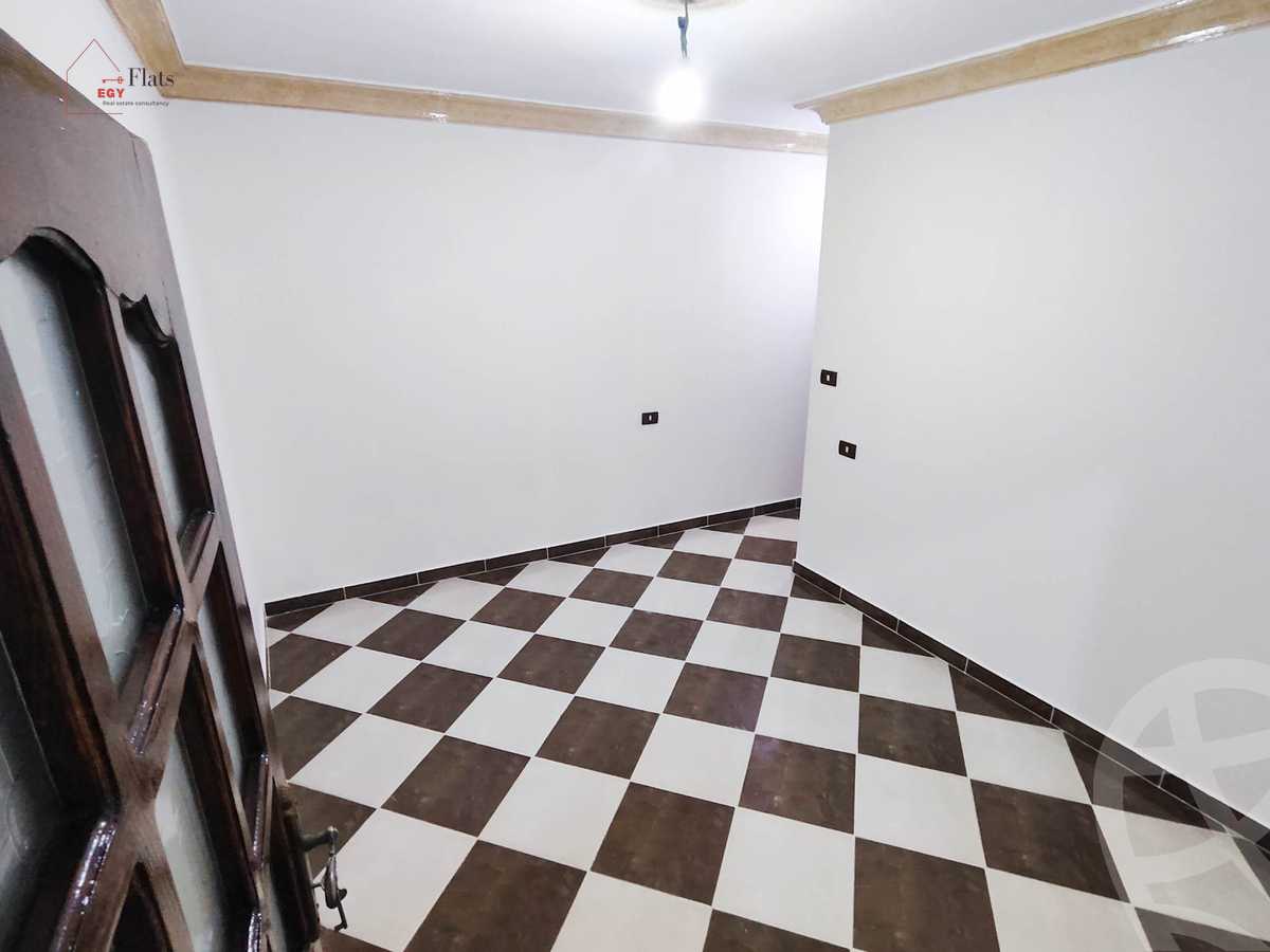 https://aqarmap.com.eg/en/listing/4032604-for-sale-alexandria-lsywf-lsywf-bhry-khalf-no-33-st