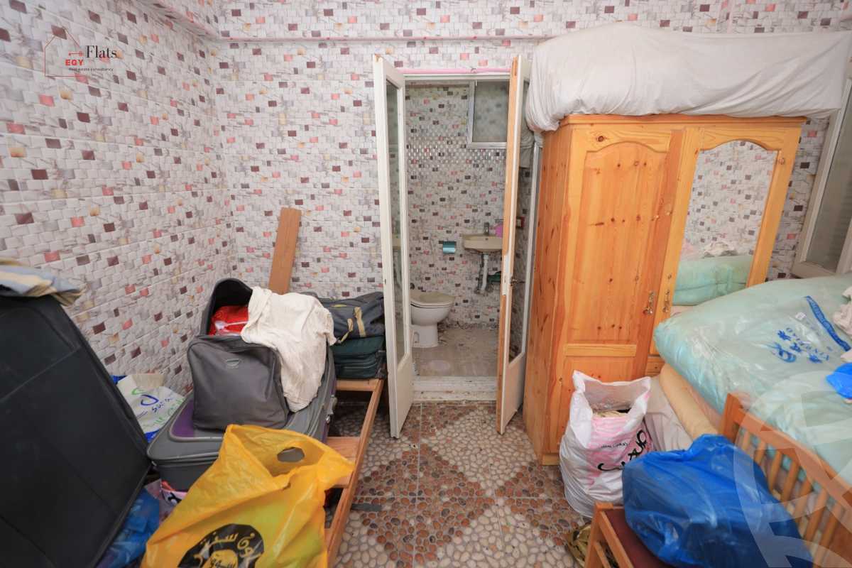 https://aqarmap.com.eg/en/listing/4081768-for-sale-alexandria-sporting-shr-bwr-s-yd