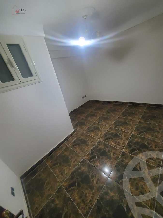https://aqarmap.com.eg/en/listing/4152149-for-sale-alexandria-ganaklis-shr-bw-qyr-tryq-lhry