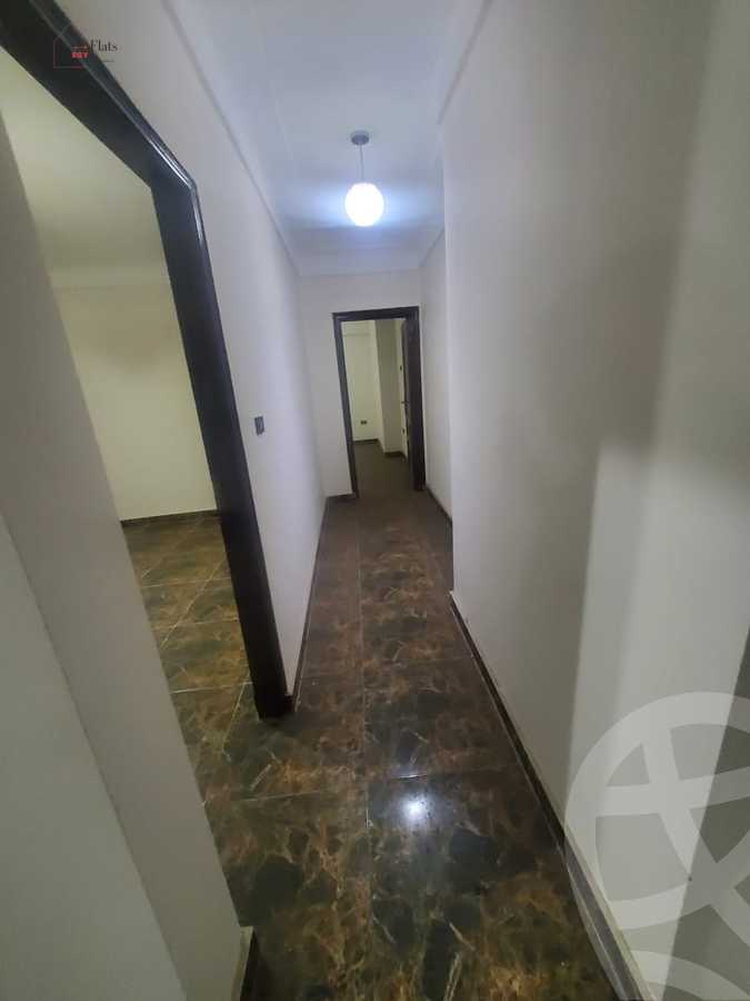 https://aqarmap.com.eg/en/listing/4152149-for-sale-alexandria-ganaklis-shr-bw-qyr-tryq-lhry