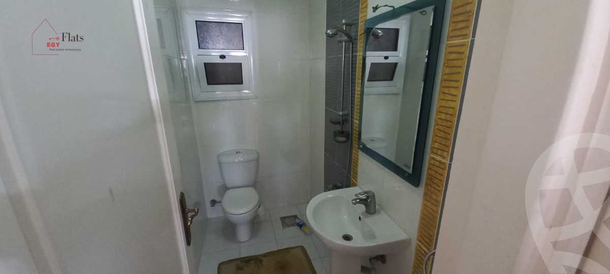 https://aqarmap.com.eg/en/listing/4183185-for-sale-alexandria-kafr-abdo-sant-square-st