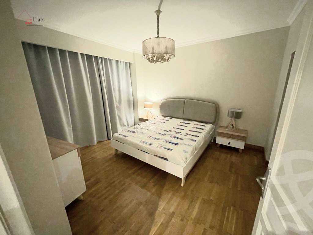 https://aqarmap.com.eg/en/listing/4230162-for-sale-alexandria-kafr-abdo-sant-square-st