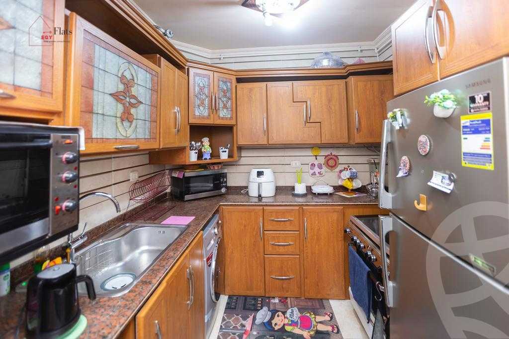 https://aqarmap.com.eg/ar/listing/4315746-for-sale-alexandria-zezenia-ibrahim-el-attar-st