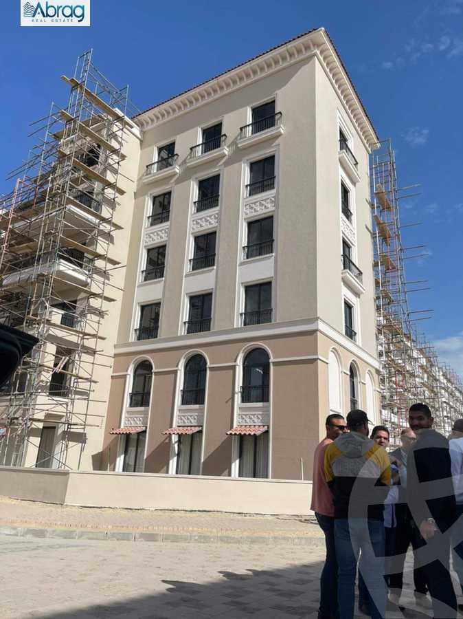 https://aqarmap.com.eg/ar/listing/3891917-for-sale-cairo-el-sheikh-zayed-city-compounds-kmbwnd-fyldj-wyst-dr-llttwyr