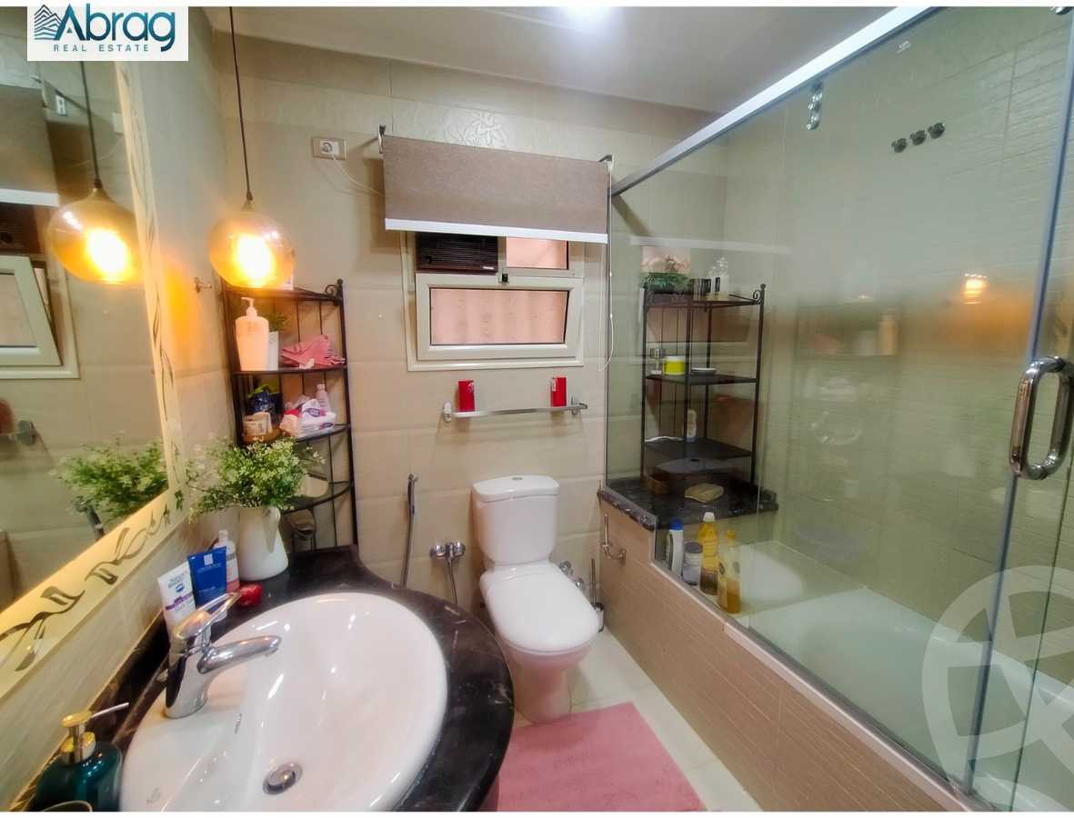 https://aqarmap.com.eg/en/listing/4192798-for-sale-cairo-el-sheikh-zayed-city-compounds-greens