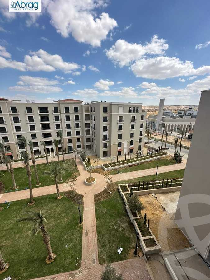 https://aqarmap.com.eg/ar/listing/4912130-for-sale-cairo-el-sheikh-zayed-city-compounds-kmbwnd-fyldj-wyst-dr-llttwyr