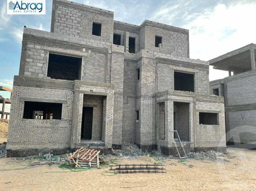 https://aqarmap.com.eg/en/listing/5231409-for-sale-cairo-el-sheikh-zayed-city-lshykh-zyd-ljdyd-naia-west