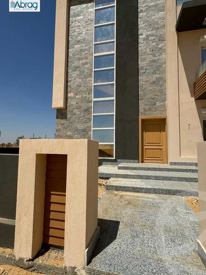 https://aqarmap.com.eg/en/listing/5282559-for-sale-cairo-el-sheikh-zayed-city-lshykh-zyd-ljdyd-dh-yrd-fyl-blmyr-llttwyr-l-qry